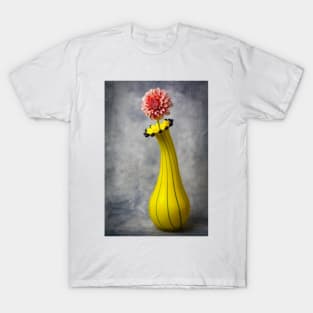 Curvy Yellow Vase With Pink Dahlia T-Shirt